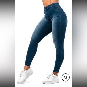 Blue Azul Fitjeans size Medium